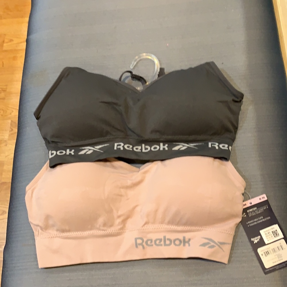 NWT Reebok set of 2 seamless bralettes, medium